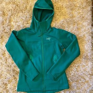 Arc’teryx green fleece